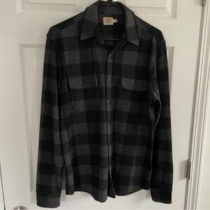 Faherty Legend sweater shirt Flannel Charcoal and Black Plaid Shirt